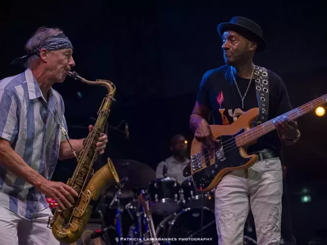 Marcus Miller — Jazz à Juan 2026 — photo 7 — Jazz à Juan — Pinède Gould, Juan-les-Pins — 12 juillet 2026 — photographie de rivierajazzclub
